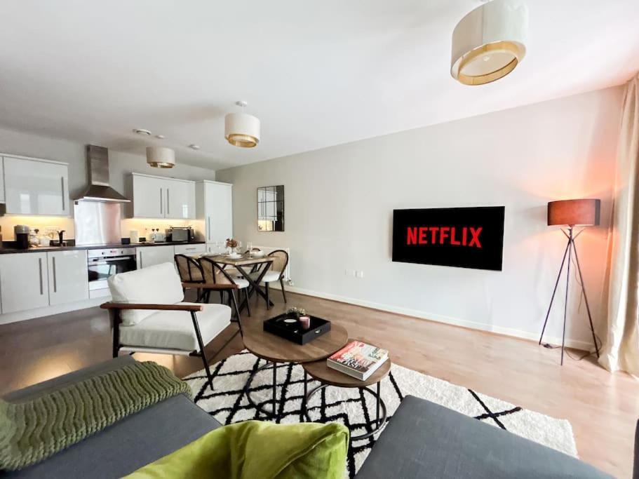 Апартаменти Stylish Urban Sanctuary With Parking Лондон Екстер'єр фото