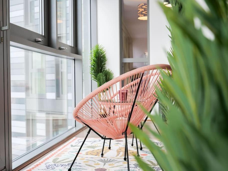 Апартаменти Stylish Urban Sanctuary With Parking Лондон Екстер'єр фото